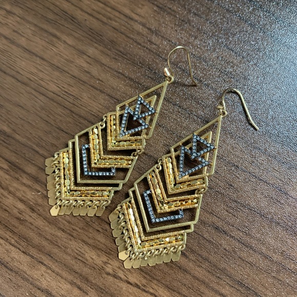 SSOLD tella and dot dangle earrings - Picture 1 of 4